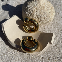 Adair Chunky C Hoop Earrings (Gold)