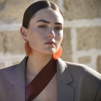 Raya Bold Arc Resin Drop Earrings (Sunset Peach)