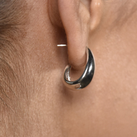 Elea Modern Teardrop Earrings (Silver)