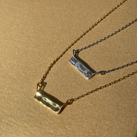 Alva Minimal Muse Bar Pendant Necklace (Gold Vermeil)