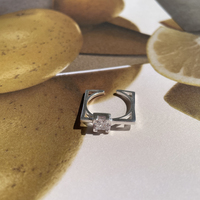 Braque Artisan Sculptural Frame Open Ring