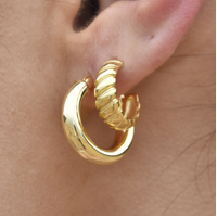 Chante Croissant C Hoop Earrings (Gold Vermeil) image