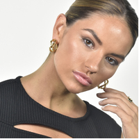 Dejouer 24K Twisted Twin Hoop Earrings image
