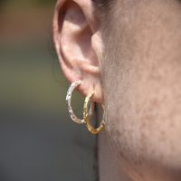 Avery Artsy Textured Hoop Earrings (Gold)