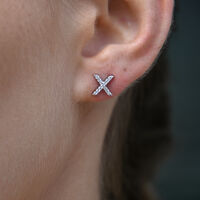 Kiss Hug Mismatched Stud Earrings (Silver) image