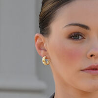 Kahlo Ribbed Crescent Hoop Earrings (Gold) image