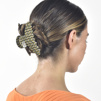 Della Retro Checkered Hair Claw - Crescent