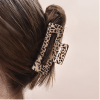 Ellison Everyday Muse Hair Claw - Medium