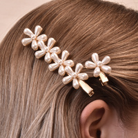 Vienna Floral Pearly Barrette Set image
