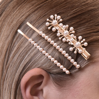 Luna Vintage Pearly Barrette Clip Set image