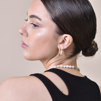 Abel Minimalist U Huggie Earrings (Gold)