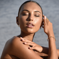 Baie Artsy Infinity Twist Earrings (Gold)