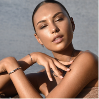 Baie Artsy Infinity Twist Earrings (Silver)