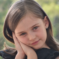 Little Angel Moon Dainy Stud Earrings