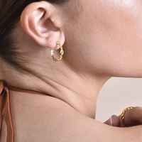 Vida Minimalist C Chain Earrings (Gold Vermeil)