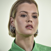 Lamia Diamnate-embellished U-hoop Earrings