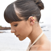 Miko Ear Contour Textured Sculpture Cuff Earring (Single Piece)