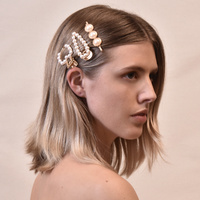 Amore Vintage Pearly Barrette Set 