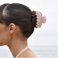 Everlee Rose Shimmer Hair Claw - Medium