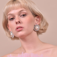 Le Paris 60s Pearl Stud Earrings (My ears are pierced)