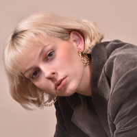 Milan Chained Love Earrings