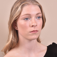 Elka Treasure Hold Dainty Earrings