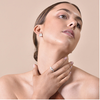 Imani Solid Sculpture Stud Earrings (Silver)