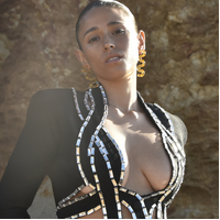 Darya Artsy Wave Earrings (Orange)