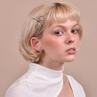 Cora Modern Fashionista Hair Clip