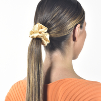 Laurie Mulberry Silk Scrunchie (Gold)