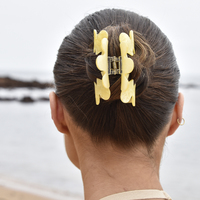 Gigi Artsy Wavy Hair Claw - Lemon 