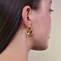 Raquel Flow Huggie Earrings (Gold Vermeil)