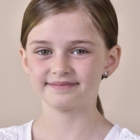 Little Dancer Dainy Stud Earrings