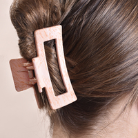 Polly Artsy Paint Mix Pattern Claw - Medium