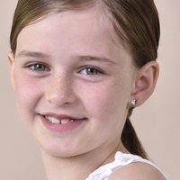 Little Dancer Dainy Stud Earrings