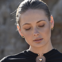 Tie A Knot Modern Hoop Earrings (Gold Vermeil)