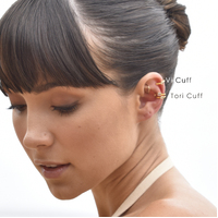 Vi Ear Contour Minimalist Cuff Earring (Single Piece)