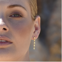 Aka Dainty Sculptural Pebble Drop Earrings (Gold Vermeil)