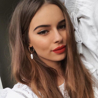 Alatea  Freshwater Pearl Hoop Earrings