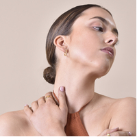 Vida Minimalist C Chain Earrings (Gold Vermeil)