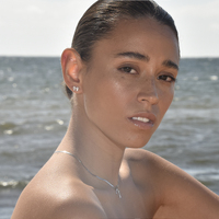 Dorita Dainty Zircon Bow Earrings