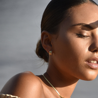 Amaryllis Twin Flame Curved Earrings (Gold)