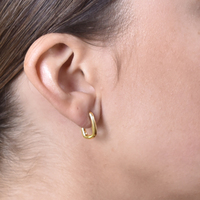 Loki Minimalist U Huggie Earrings (Gold)