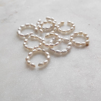 Mridu Freshwater Pearl Cuff Earrings