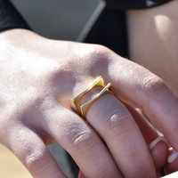 Leontine Artisan Sculpture Frame Open Ring
					