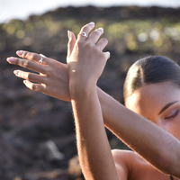 Elvie Artisan Bow Open Ring (Silver)
					