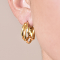 Laure Artsy Curved Lining Earrings (Gold)