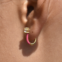 Gabriela Diamante Enamel U Huggie Earrings (Fuchsia)