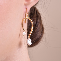 Everleigh Gold Pearl Arch Earrings
					