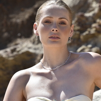 Gisela Twin Sculpture Line Drop Earrings (Silver)